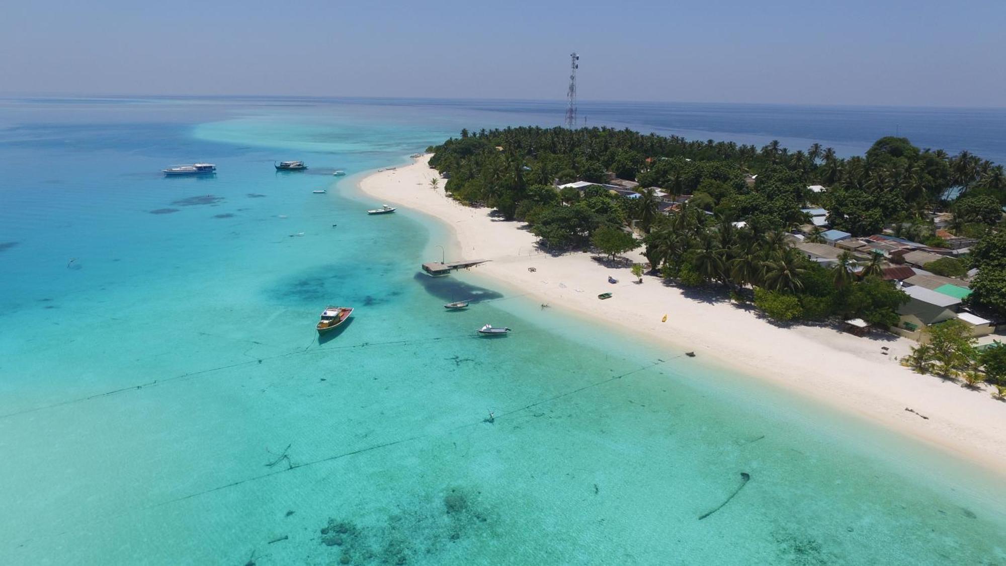 Luau Beach Inn, Maldives Fulidhoo Exterior foto