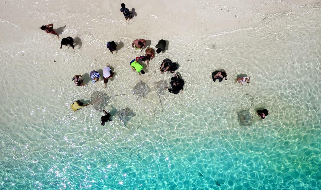 Luau Beach Inn, Maldives Fulidhoo Exterior foto